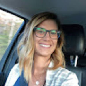 Meet your Posher, Crystal